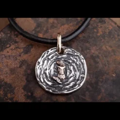 ERES DESIGN - Collana con ciondolo piastra lavorata Partenope