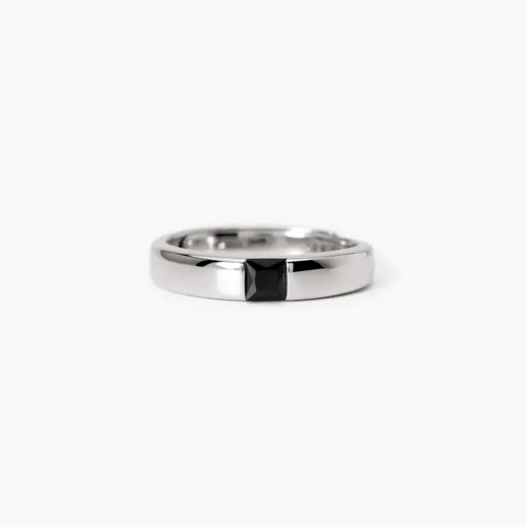 Mabina - Anello uomo in argento con zircone nero
