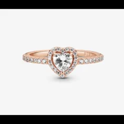 Pandora - Anello con cuore in rilievo scintillante