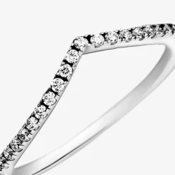 Pandora Anello a V scintillante