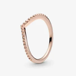 Pandora Anello chevron decorato rosè