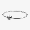 Pandora Bracciale Moments rigido con chiusura a cuore