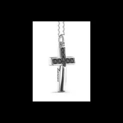 Zancan Collana in argento con pendente a croce e pietre nere.